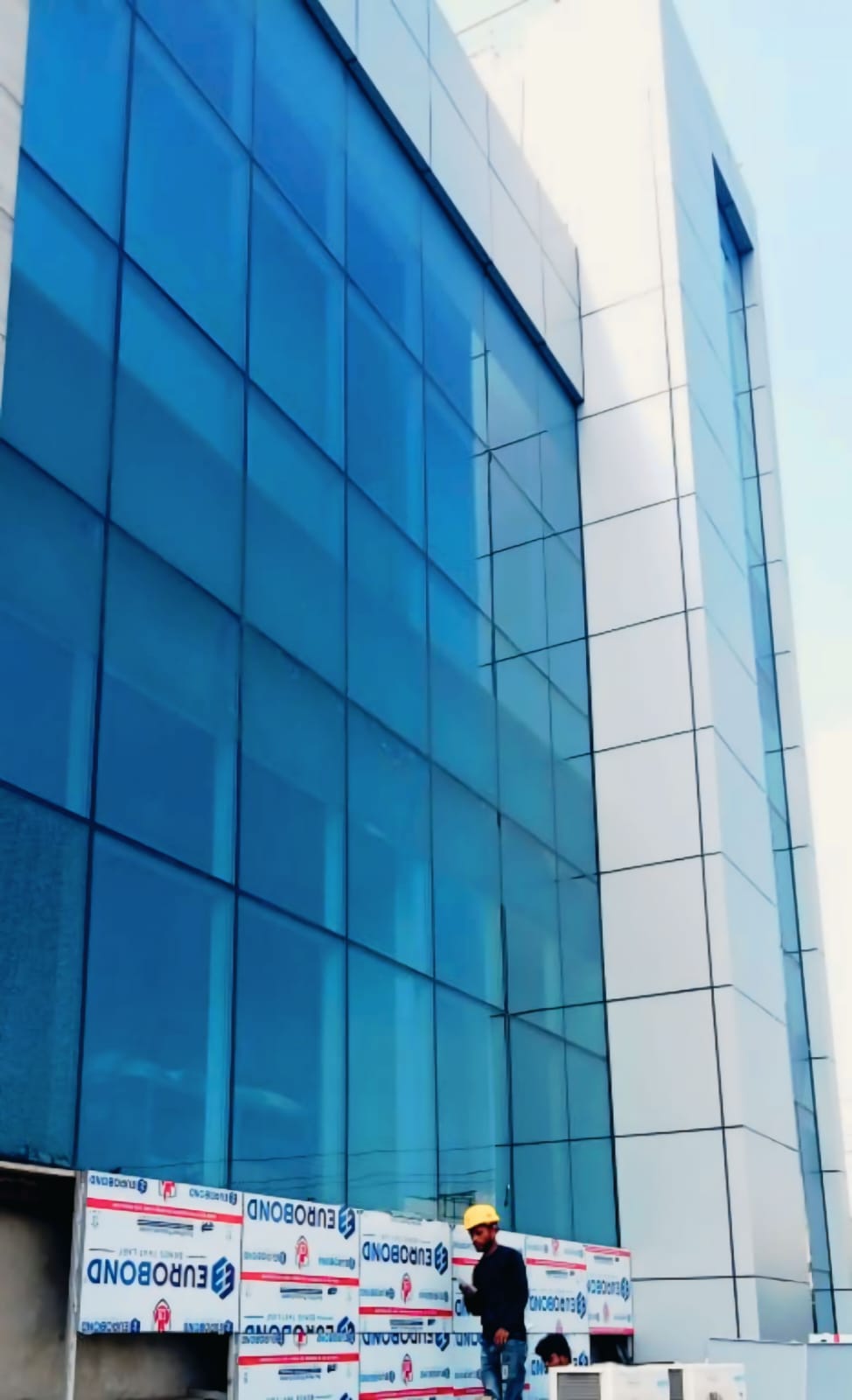 Nida Sector 67 Glazing